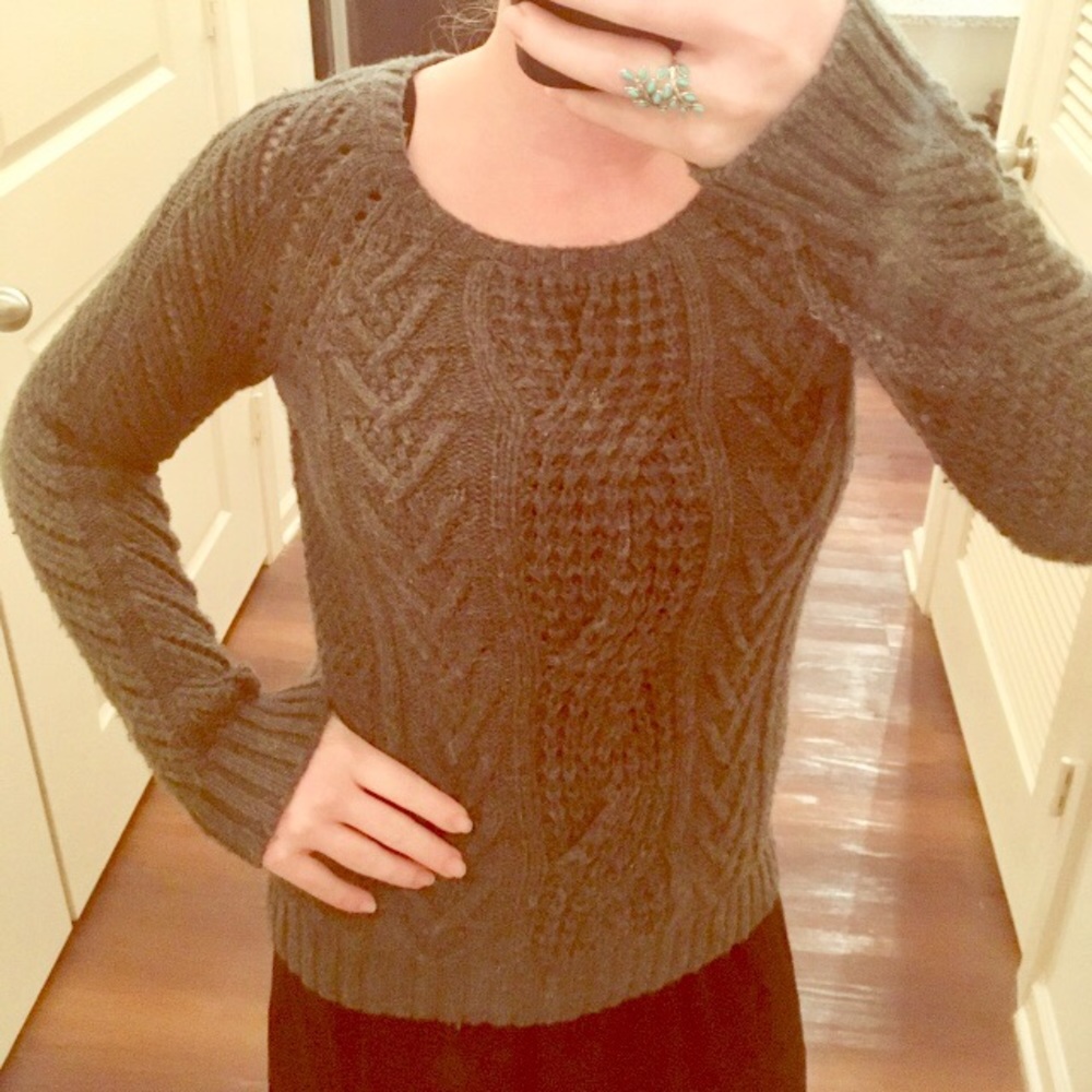GAP Patterned Gray Sweater